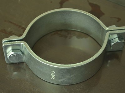 水平调节防震管夹